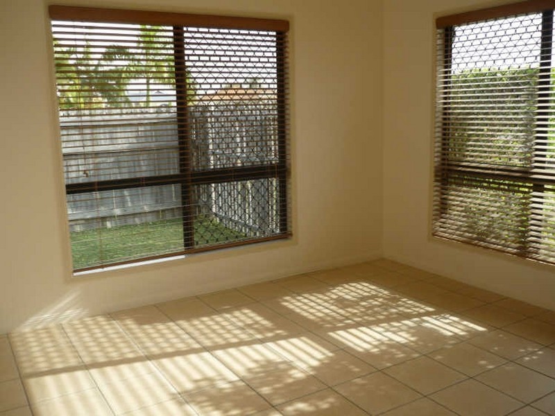 2 Glenelg Court, Annandale QLD 4814