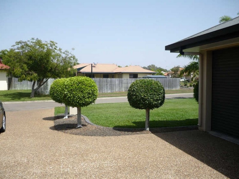 2 Glenelg Court, Annandale QLD 4814