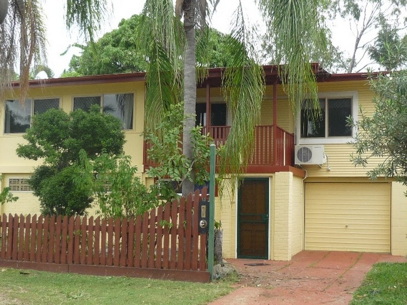 13 Berontha Street, Cranbrook QLD 4814