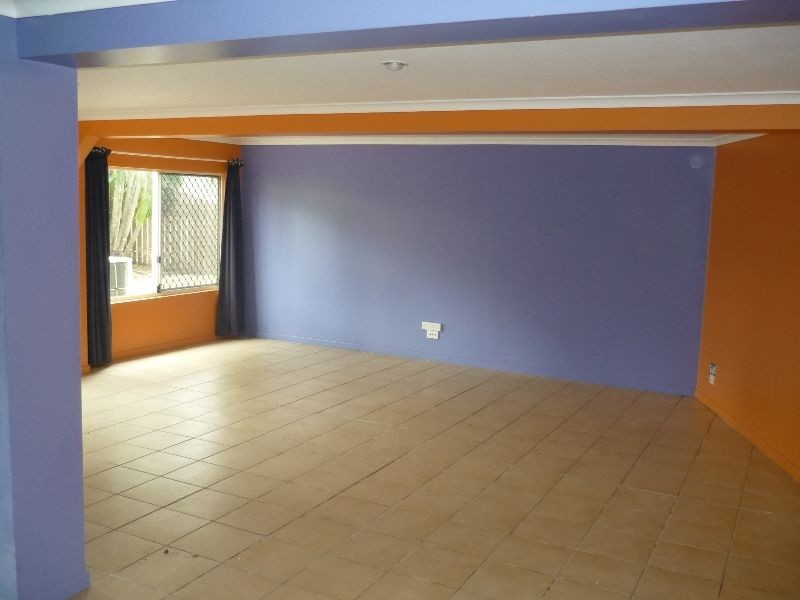 13 Berontha Street, Cranbrook QLD 4814