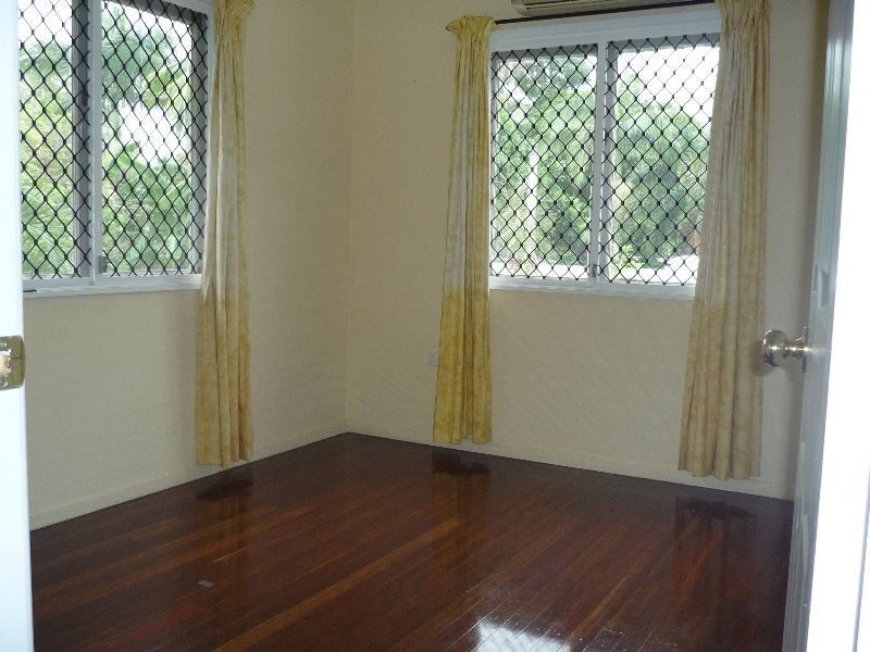 13 Berontha Street, Cranbrook QLD 4814