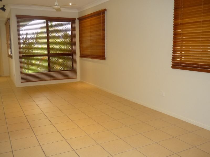 39 Belyando Bend, Douglas QLD 4814