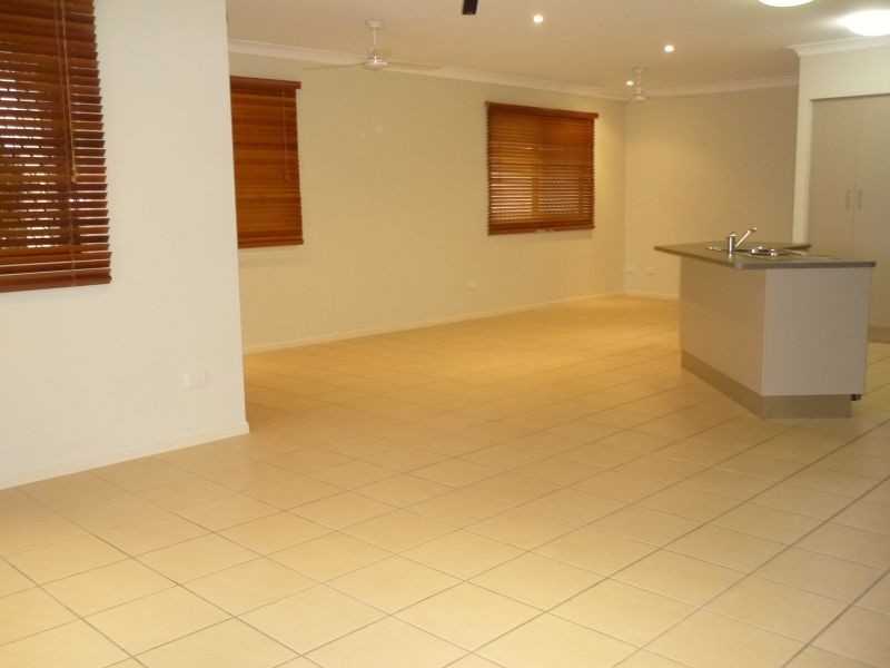 39 Belyando Bend, Douglas QLD 4814