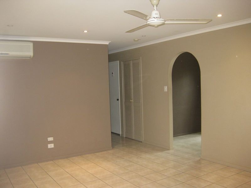 18 Wellesley Drive, Thuringowa Central QLD 4817