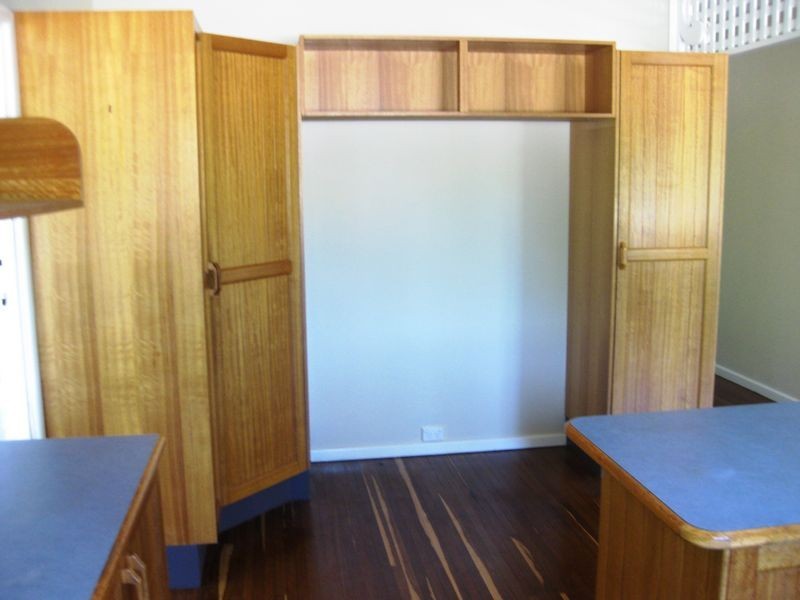 33 Bay Street, Pallarenda QLD 4810