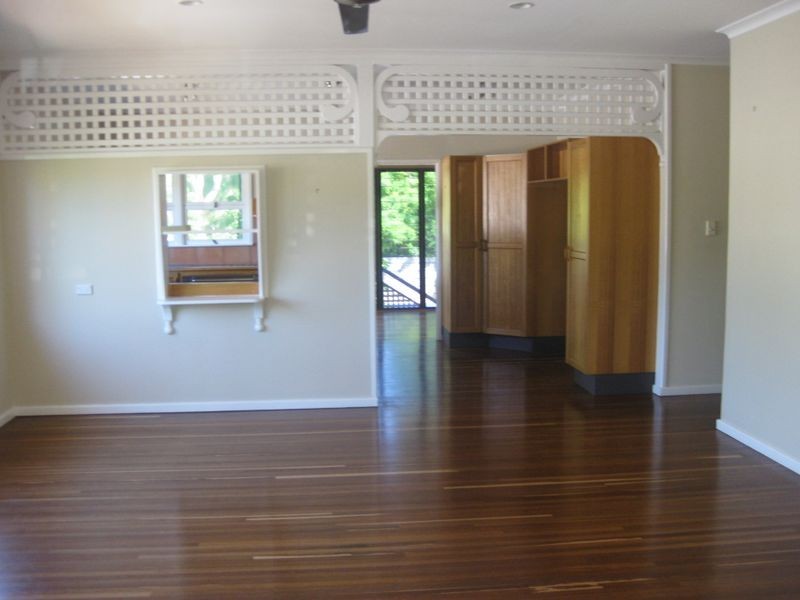 33 Bay Street, Pallarenda QLD 4810