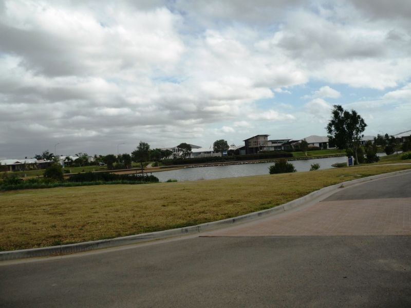 27 Eastlake Avenue, Idalia QLD 4811