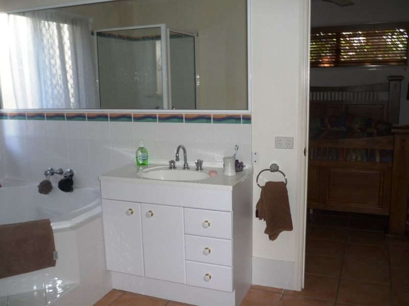 13 Mona Vale Place, Annandale QLD 4814