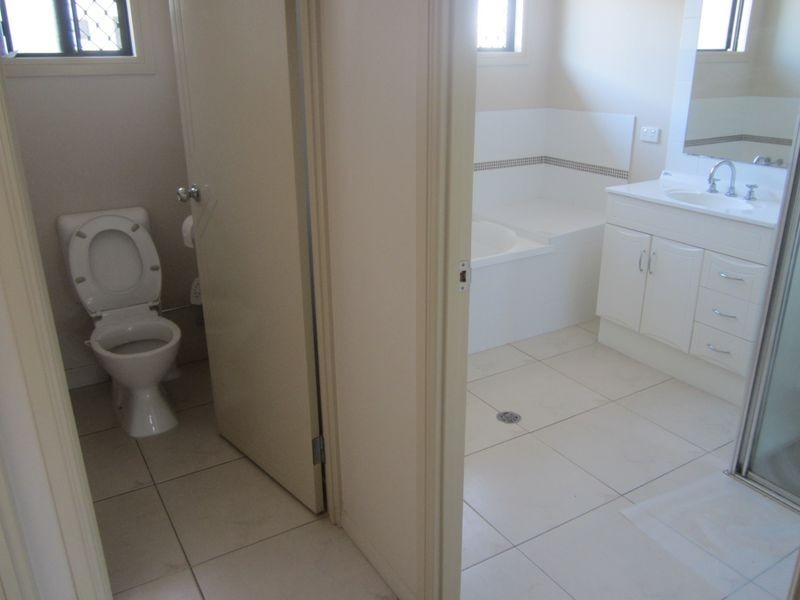 73 Sringbrook Parade, Idalia QLD 4811