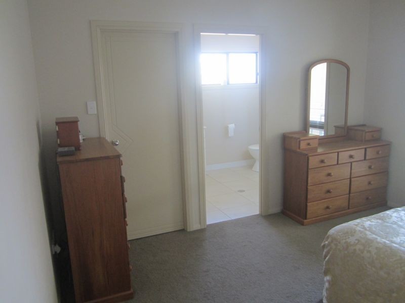 73 Sringbrook Parade, Idalia QLD 4811