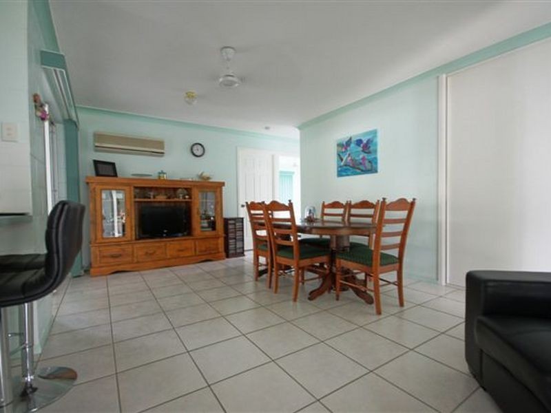 37 Country Road, Alligator Creek QLD 4816