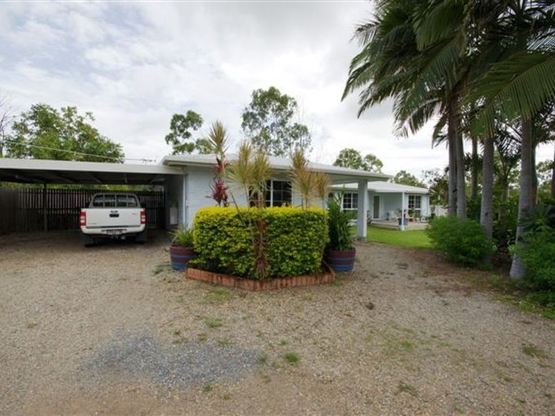 37 Country Road, Alligator Creek QLD 4816