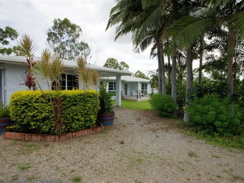 37 Country Road, Alligator Creek QLD 4816