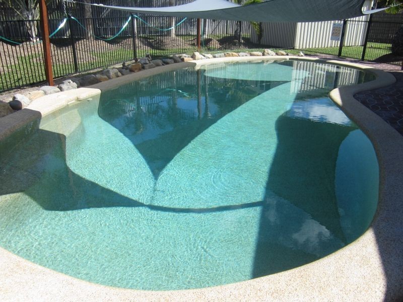 7 Buller Close, Mount Louisa QLD 4814