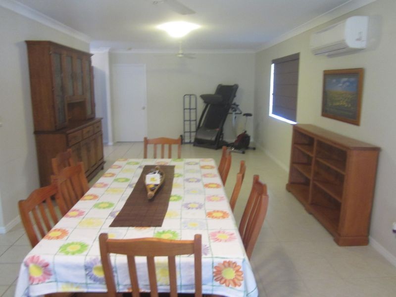 7 Buller Close, Mount Louisa QLD 4814