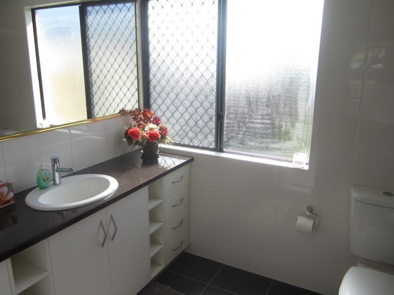 7 Buller Close, Mount Louisa QLD 4814