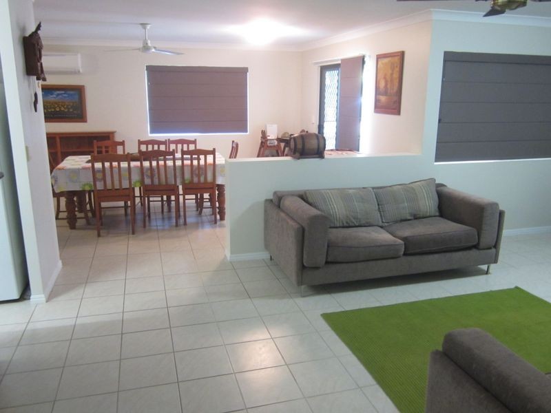 7 Buller Close, Mount Louisa QLD 4814