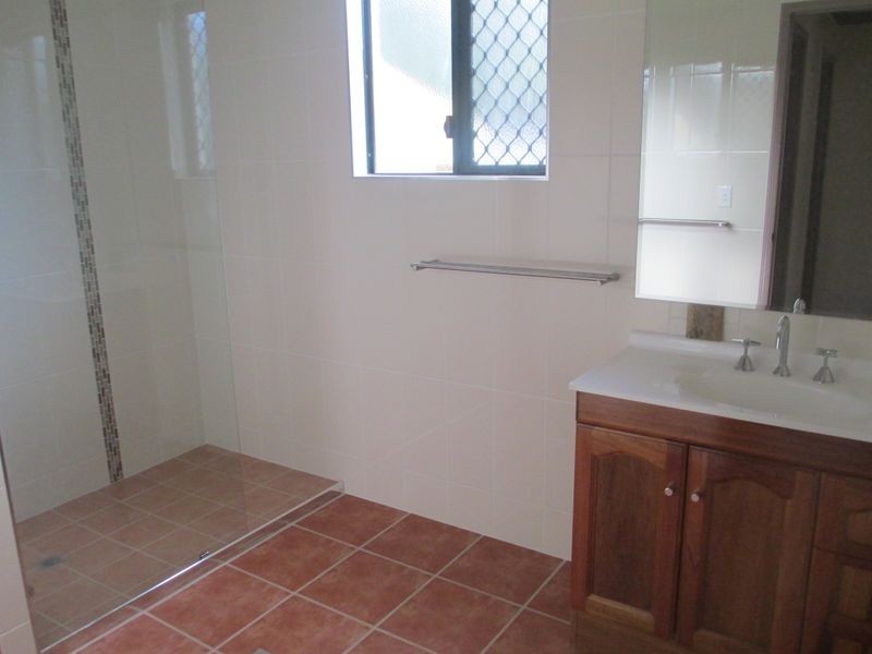 23 Mcpherson Street, Oonoonba QLD 4811