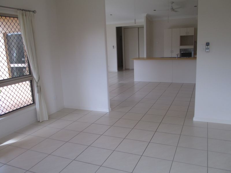 11 Lillydale Pkt, Idalia QLD 4811