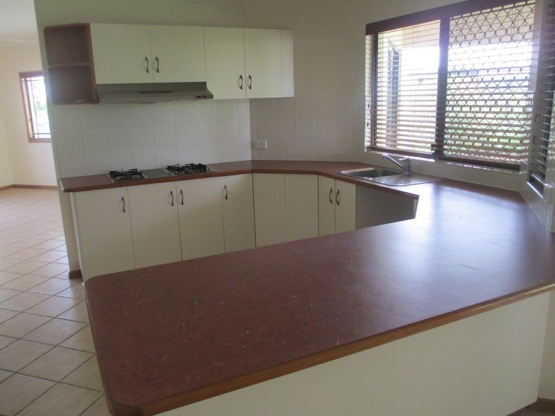 8 Manersley Place, Annandale QLD 4814