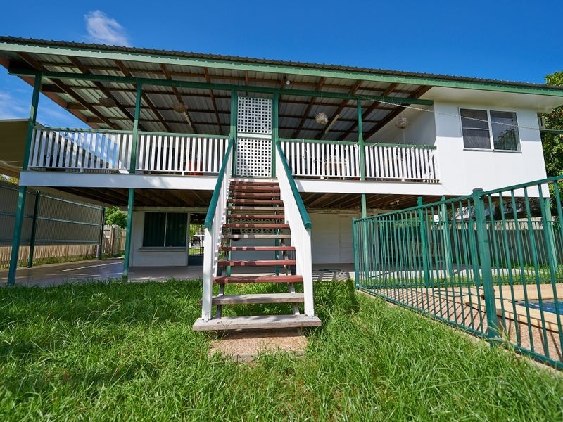 9 Macfarlane Street, Wulguru QLD 4811