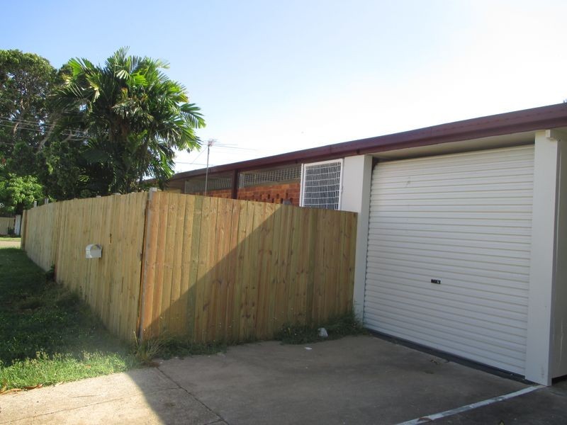 2/18 Love Lane, Rosslea QLD 4812