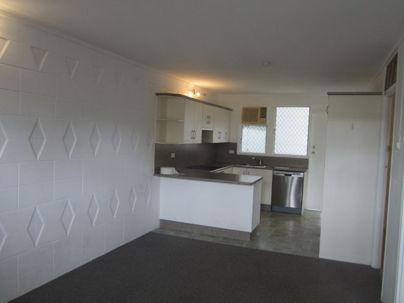 2/18 Love Lane, Rosslea QLD 4812