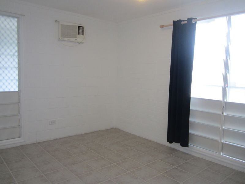 2/18 Love Lane, Rosslea QLD 4812