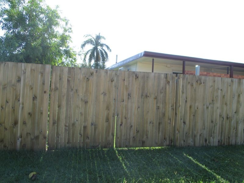 2/18 Love Lane, Rosslea QLD 4812