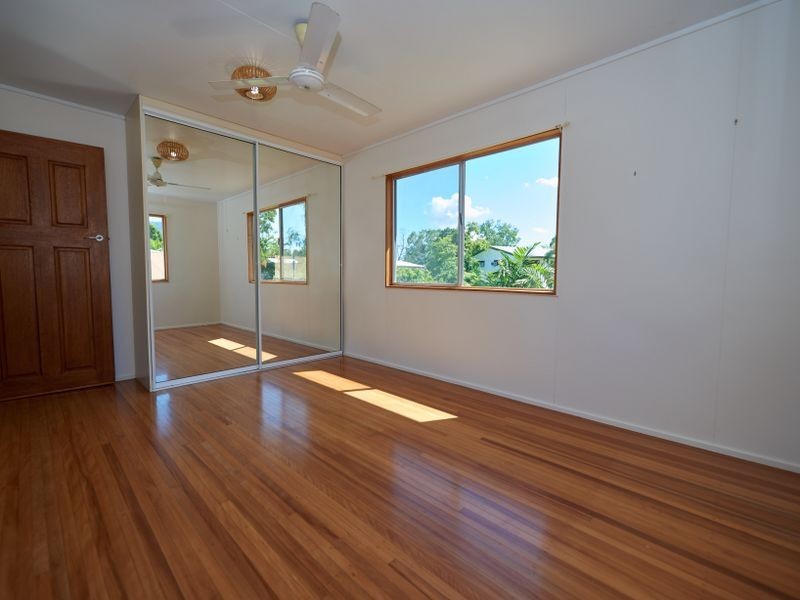 18 Chauncy Cres, Douglas QLD 4814