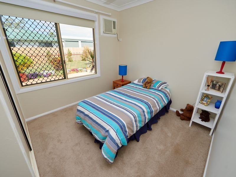 30 Janelle Street, Kelso QLD 4815