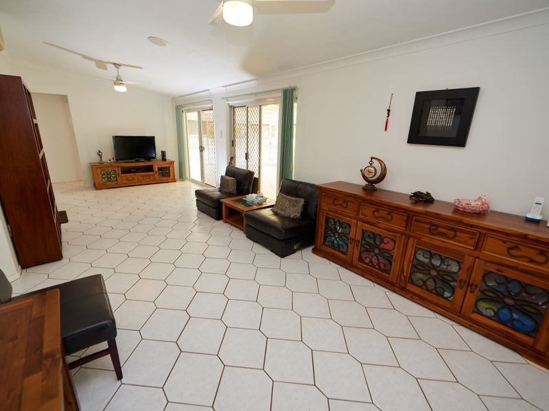 18 Jenkinson Drive, Annandale QLD 4814