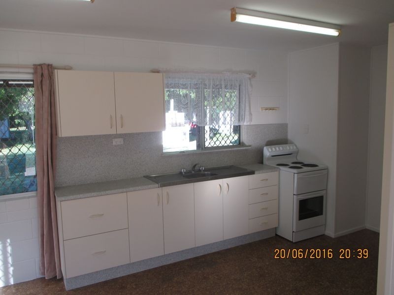 83 The Esplanade, Toolakea QLD 4818