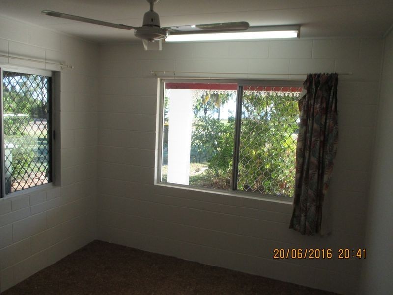 83 The Esplanade, Toolakea QLD 4818