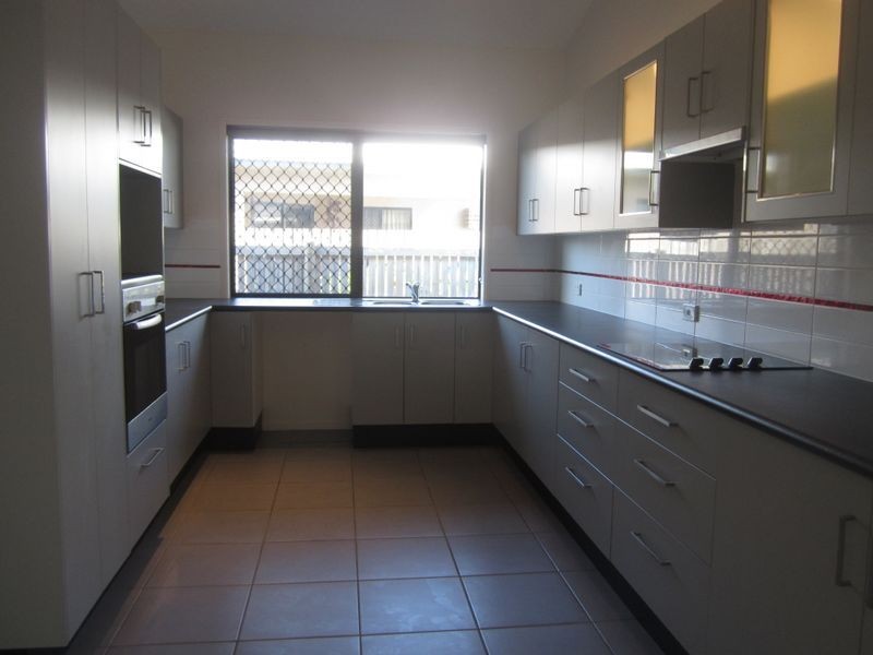 Bohle Plains QLD 4817