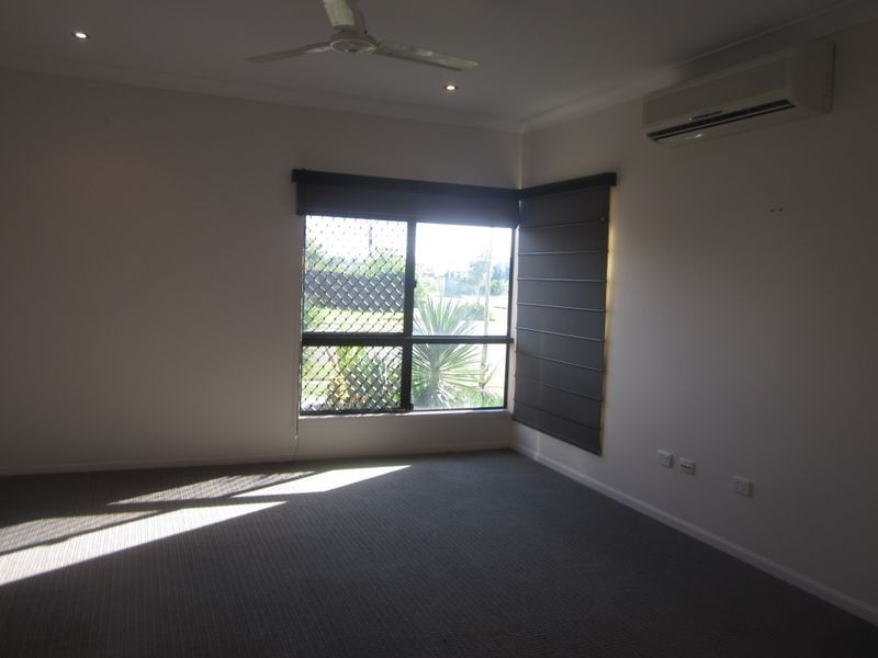 Bohle Plains QLD 4817