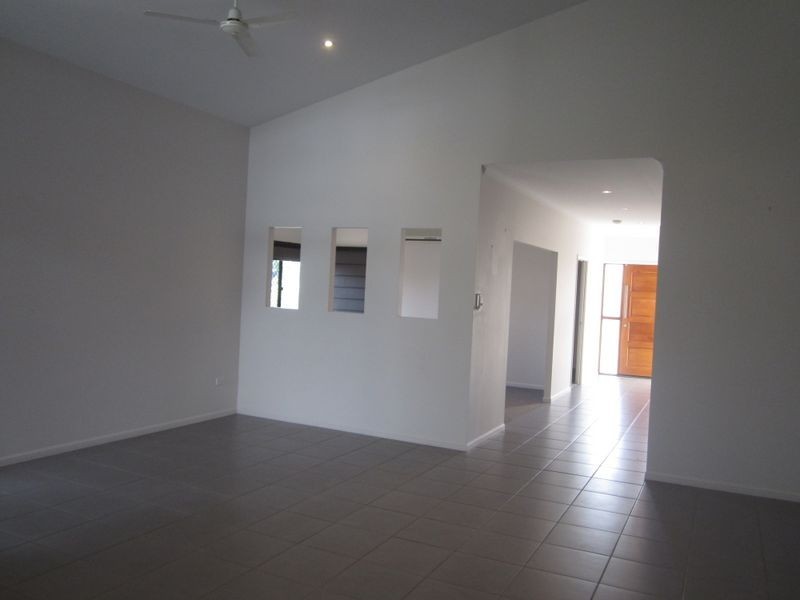 Bohle Plains QLD 4817