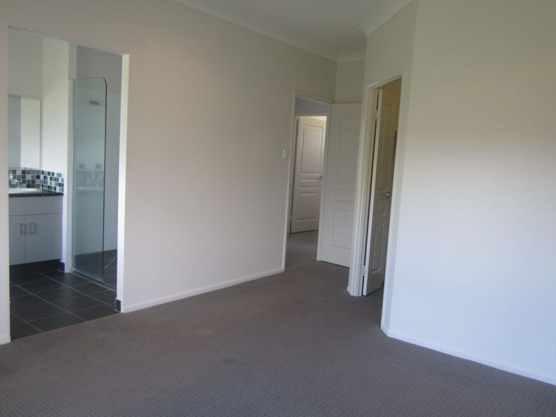 Bohle Plains QLD 4817