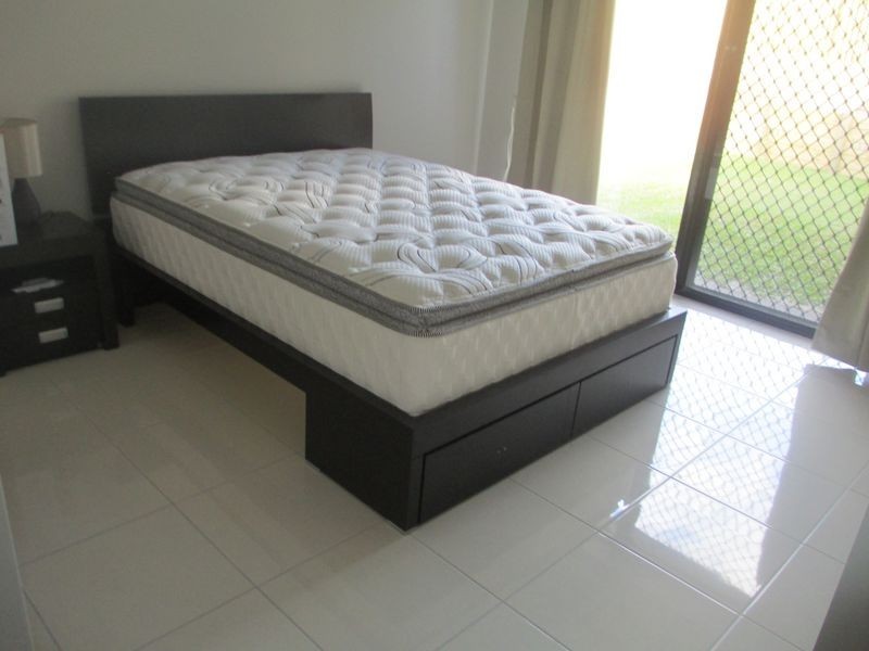 20 Jindalee Crescent, Douglas QLD 4814