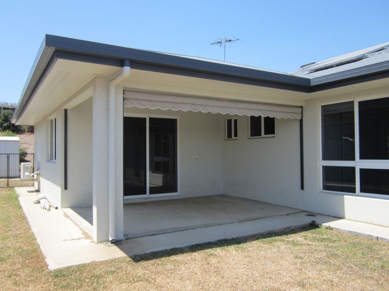 2 Finch Lane, Douglas QLD 4814