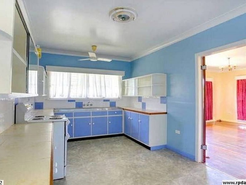 121 Ross River Road, Mundingburra QLD 4812