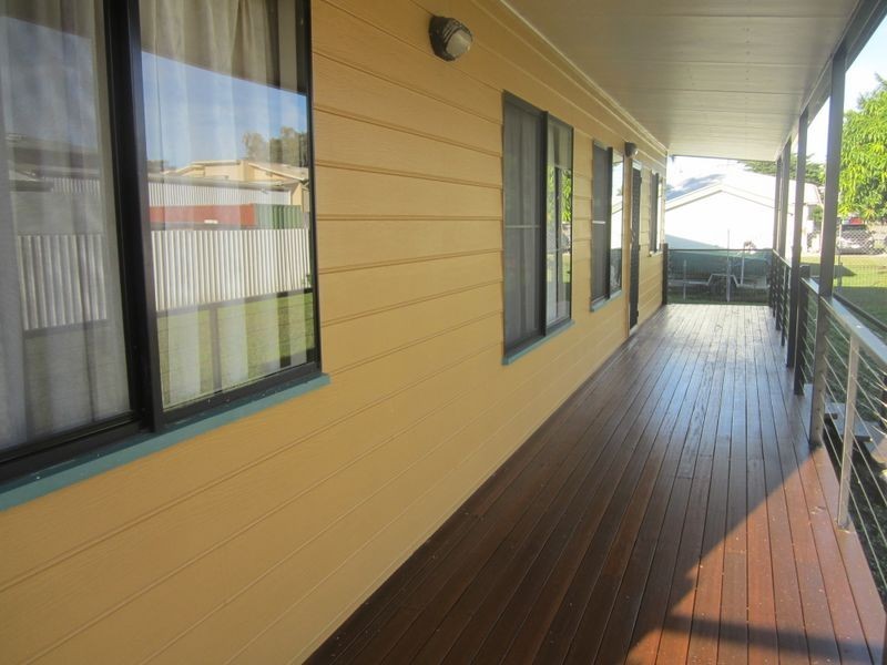 Pimlico QLD 4812