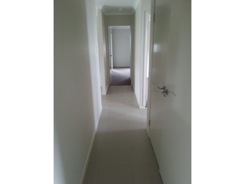 21 Smugglers Cove, Mount Low QLD 4818