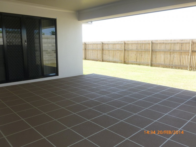 21 Smugglers Cove, Mount Low QLD 4818