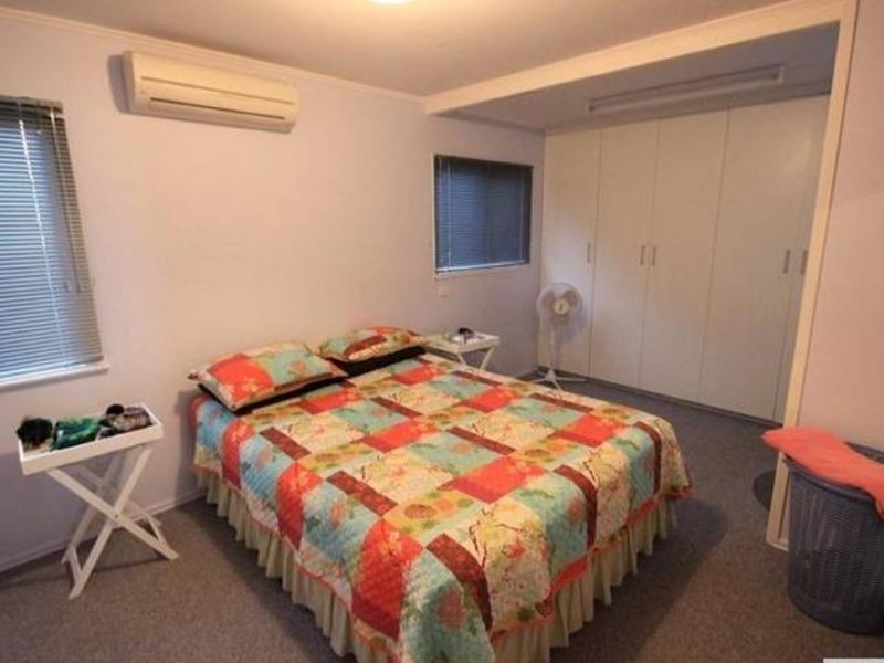 15 Aloomba Crescent, Cranbrook QLD 4814