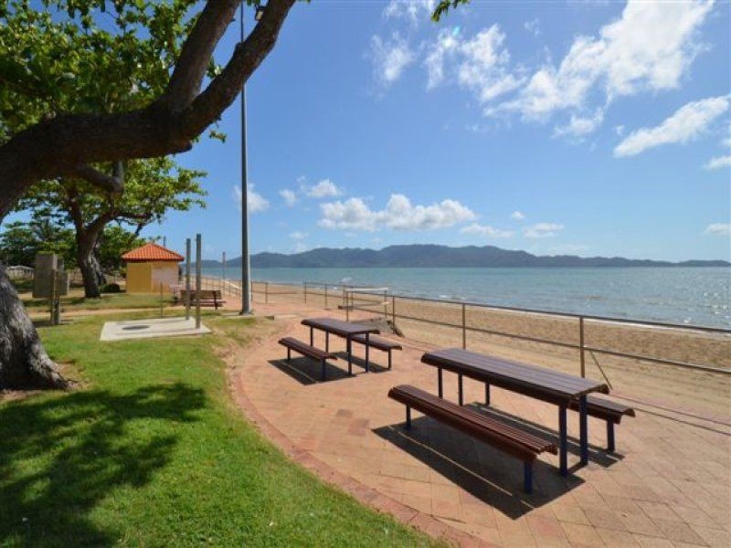 29 The Esplanade, Pallarenda QLD 4810