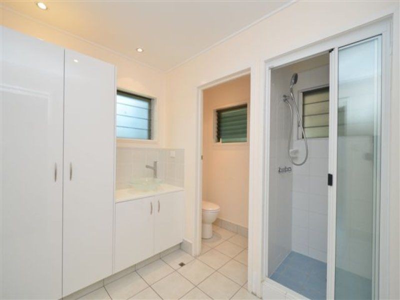 29 The Esplanade, Pallarenda QLD 4810