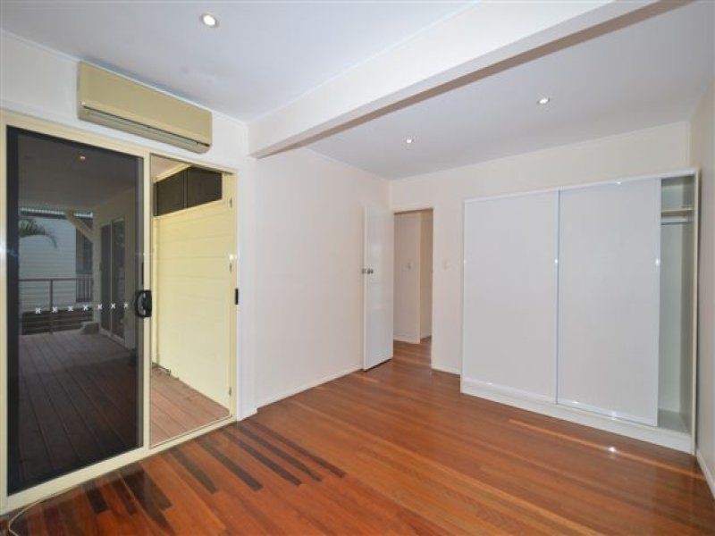 29 The Esplanade, Pallarenda QLD 4810