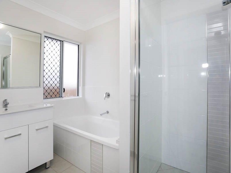 12 Cranbourne Street, Shaw QLD 4818