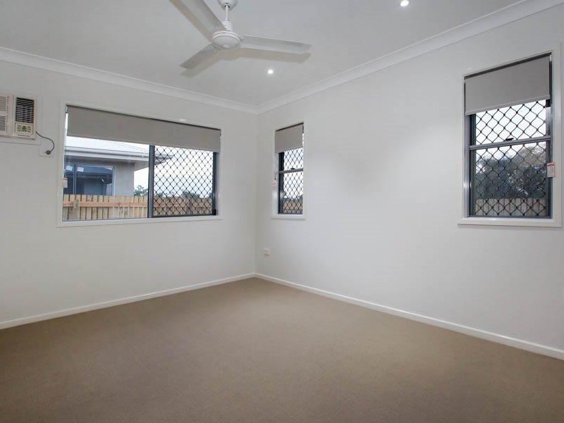 12 Cranbourne Street, Shaw QLD 4818